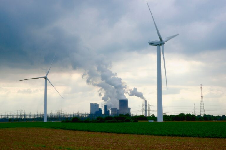 The Difference Between Renewable And Non-renewable Sources of Energy