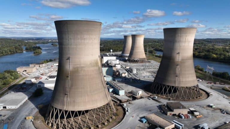 The Advantages and Disadvantages of Nuclear Energy