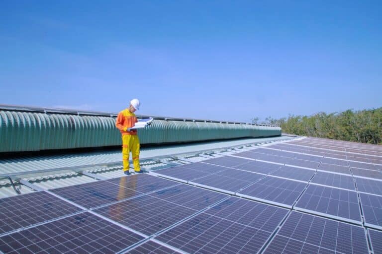 Thailand’s Rooftop Solar Boom and the Energy Crisis