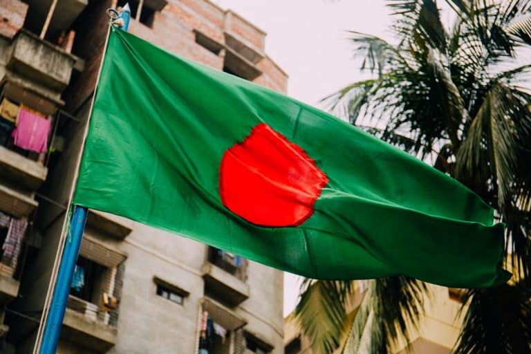What Keeps Halting Bangladesh’s Solar Revolution